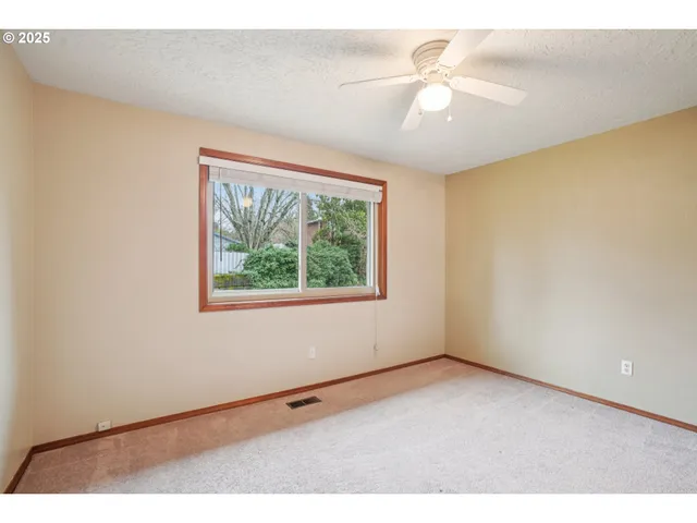 $490,000 | 1334 Northeast 155th Avenue, Portland, OR 97230