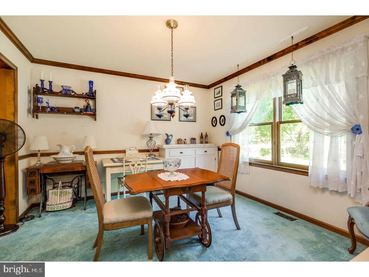 345 Church Road Medford, NJ 08055 - Photo 6 of 25 Dining Room