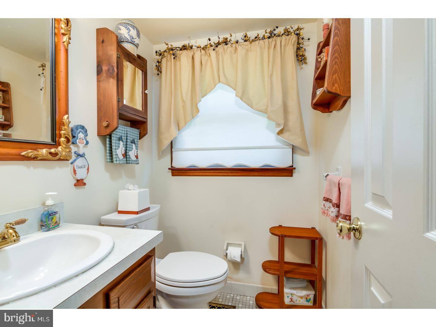 345 Church Road Medford, NJ 08055 - Photo 9 of 25 Half Bath