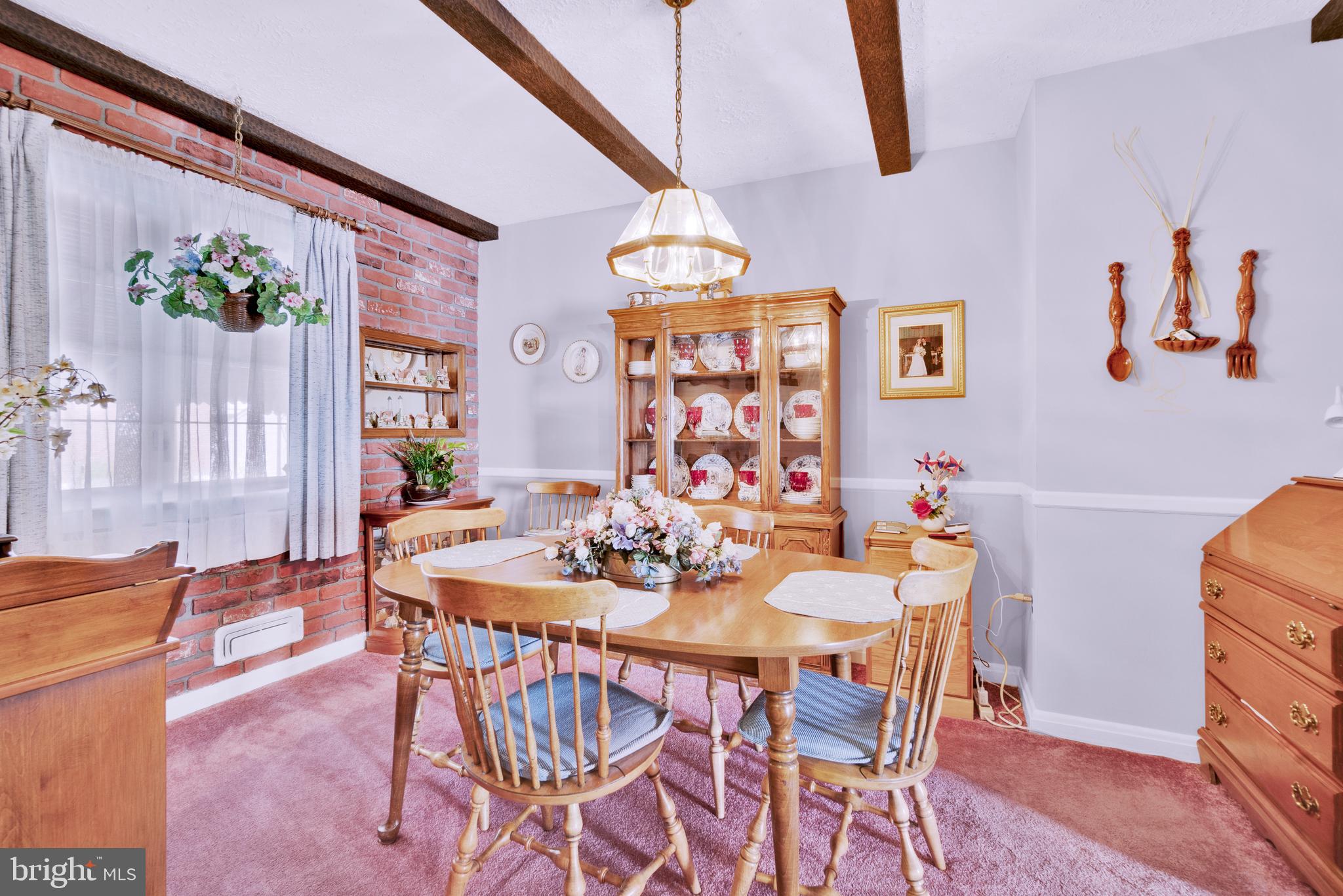 2810 Kirkleigh Road Dundalk, MD 21222 - Photo 7 of 28 Dining Room