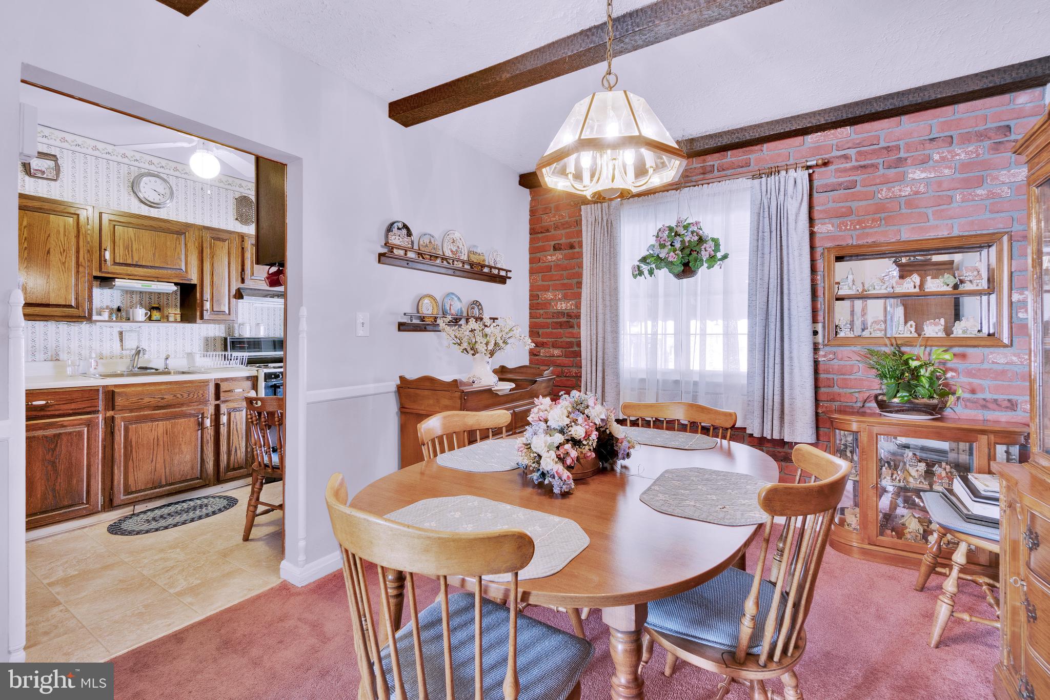 2810 Kirkleigh Road Dundalk, MD 21222 - Photo 8 of 28 Dining Room
