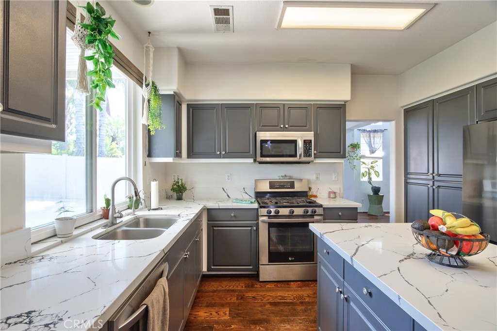 33219 Fox Road Temecula, CA 92592 - Photo 17 of 41