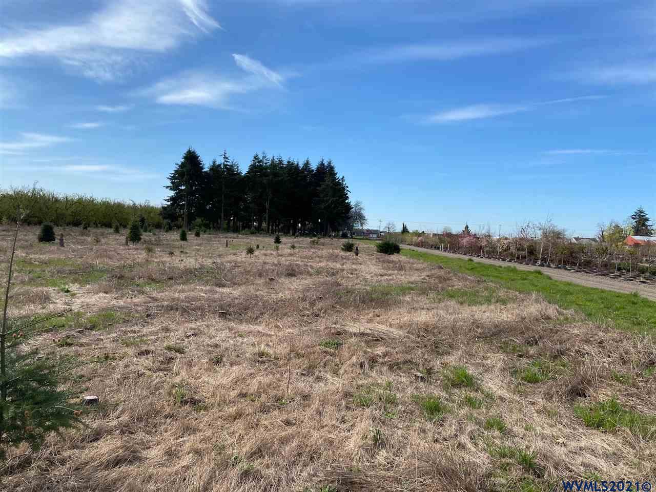 5101 Hazelgreen Road Northeast Salem, OR 97305 - Photo 16 of 18
