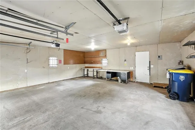 $399,000 | 2639 Charlotte Street, Kansas City, MO 64108