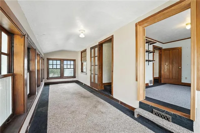 $399,000 | 2639 Charlotte Street, Kansas City, MO 64108