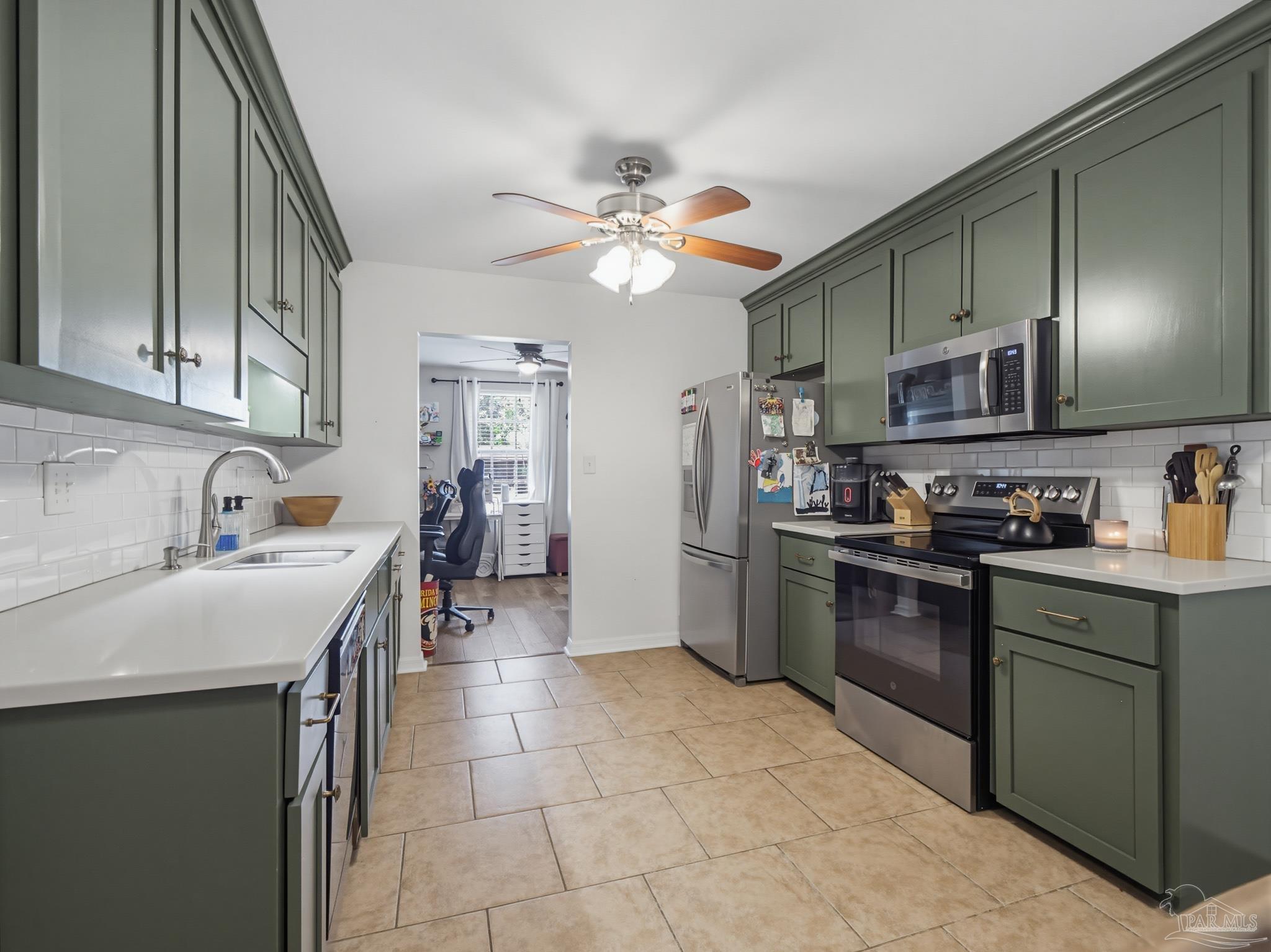 105 Beland Road Pensacola, FL 32534 - Photo 17 of 61
