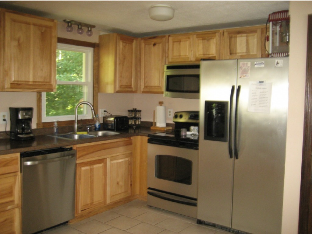 57 Autumn Street Rochester, NH 03868 - Photo 2 of 14