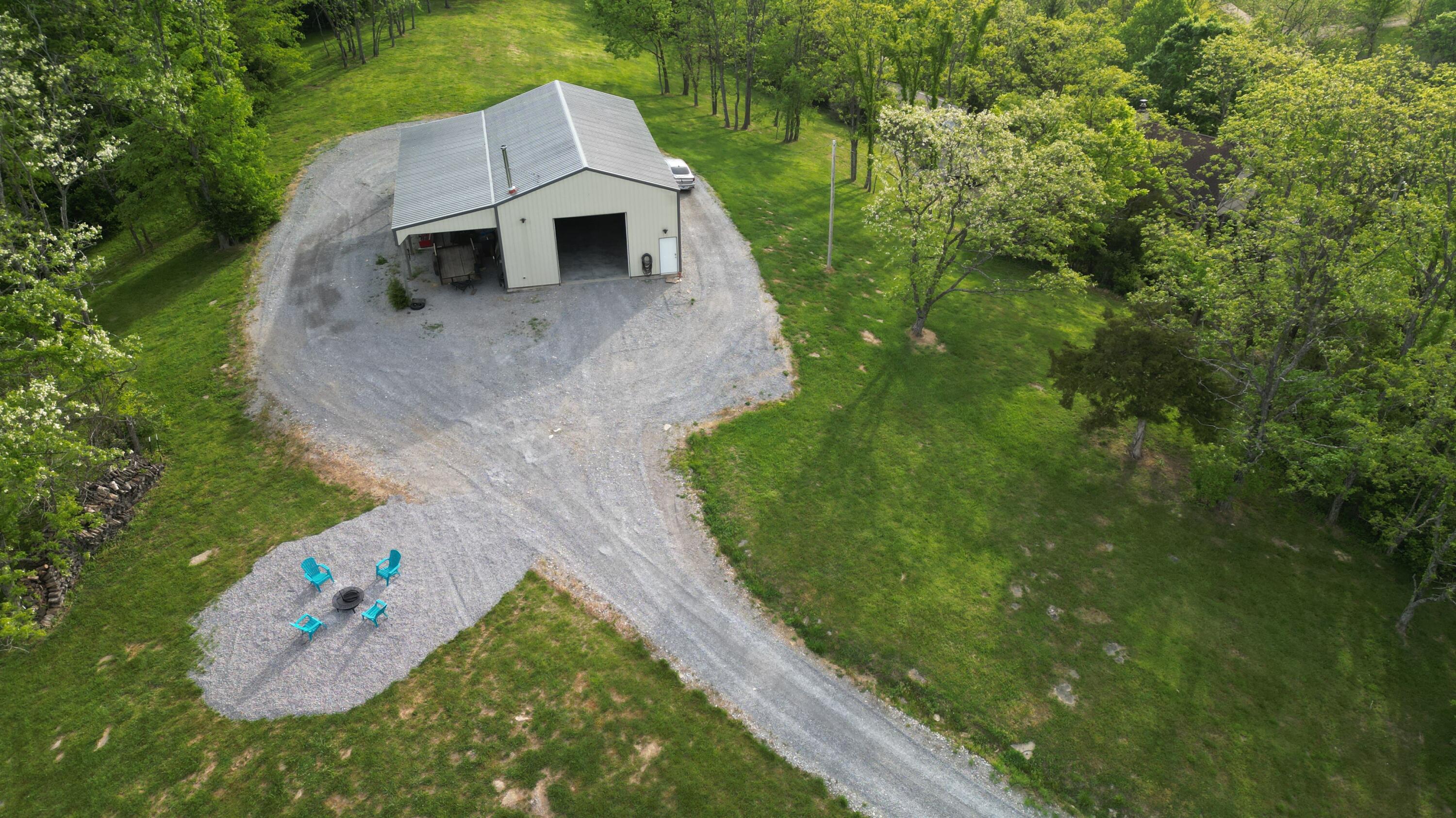 5055 Muddy Ford Road Georgetown, KY 40324 - Photo 40 of 47 Workshop overview