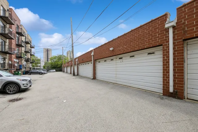 a view of a car garage garage