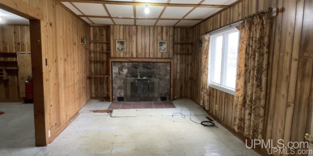 605 West Spring Street Marquette, MI 49855 - Photo 16 of 25