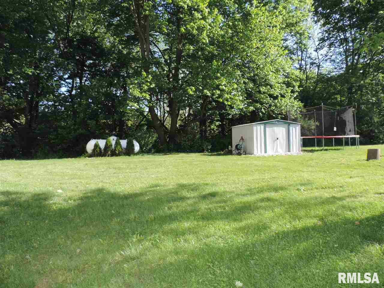 14100 Mennonite Church Road Pekin, IL 61554 - Photo 5 of 31 Gallery Image 5