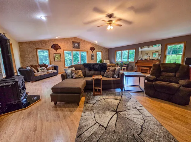 $495,000 | 1380 90th Street Southwest, Alexandria, MN 56308