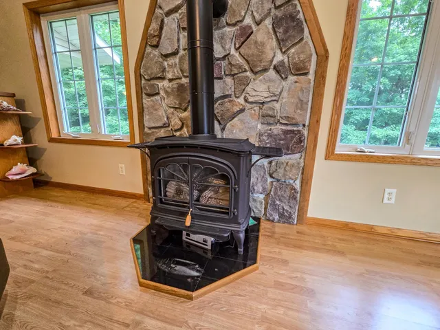 $495,000 | 1380 90th Street Southwest, Alexandria, MN 56308