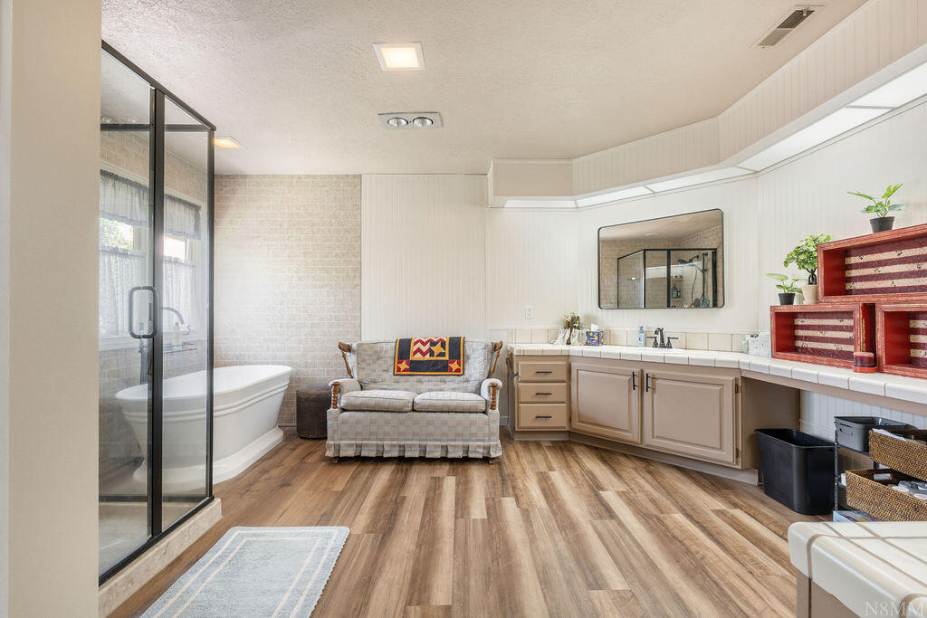545 South Valley View Drive, Unit 67 St. George, UT 84770 - Photo 29 of 45 spacious master bath