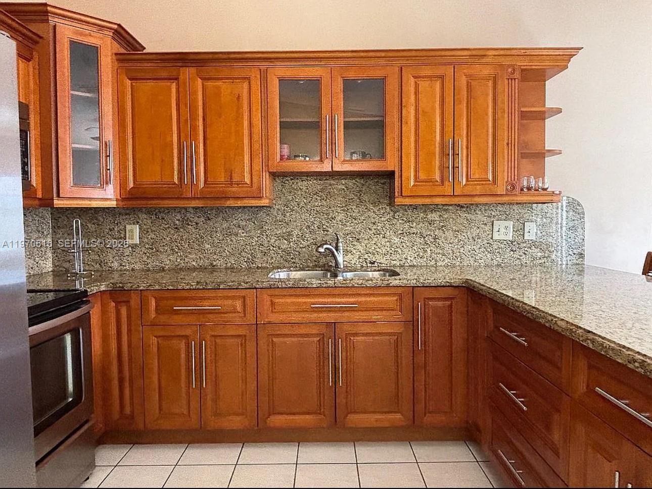 14642 Southwest 50th Terrace Miami, FL 33175 - Photo 11 of 31