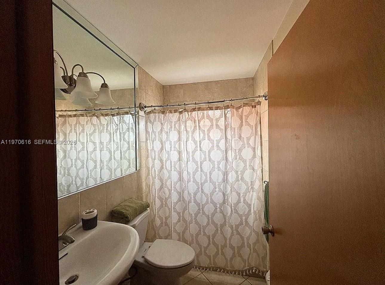 14642 Southwest 50th Terrace Miami, FL 33175 - Photo 28 of 31