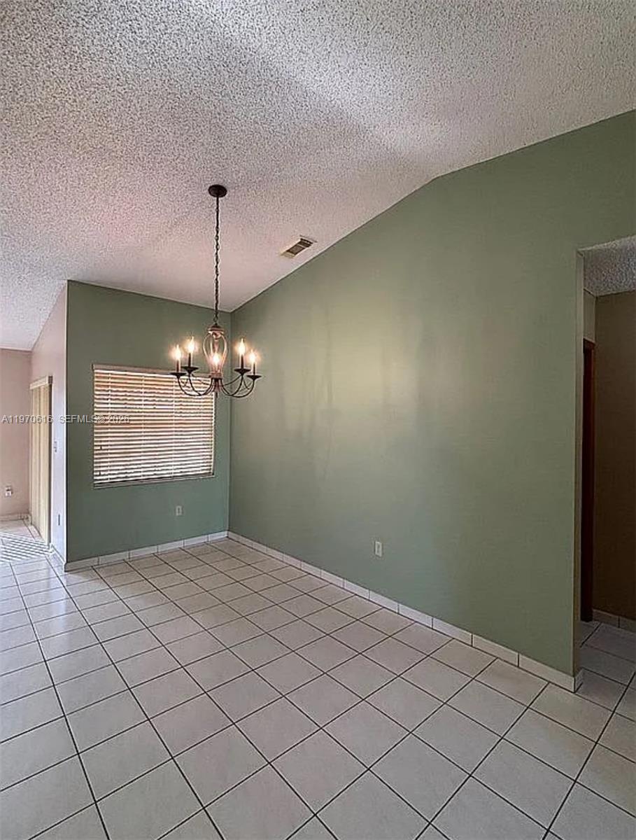 14642 Southwest 50th Terrace Miami, FL 33175 - Photo 5 of 31