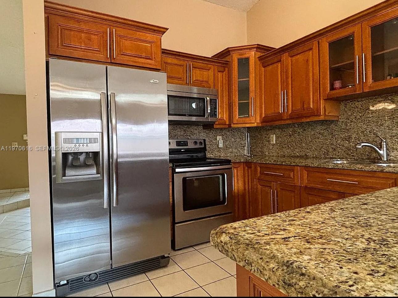 14642 Southwest 50th Terrace Miami, FL 33175 - Photo 8 of 31