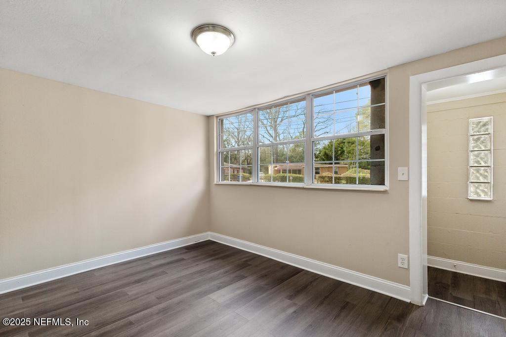 5803 Geranium Road Jacksonville, FL 32209 - Photo 8 of 38 5802 Geranium-8