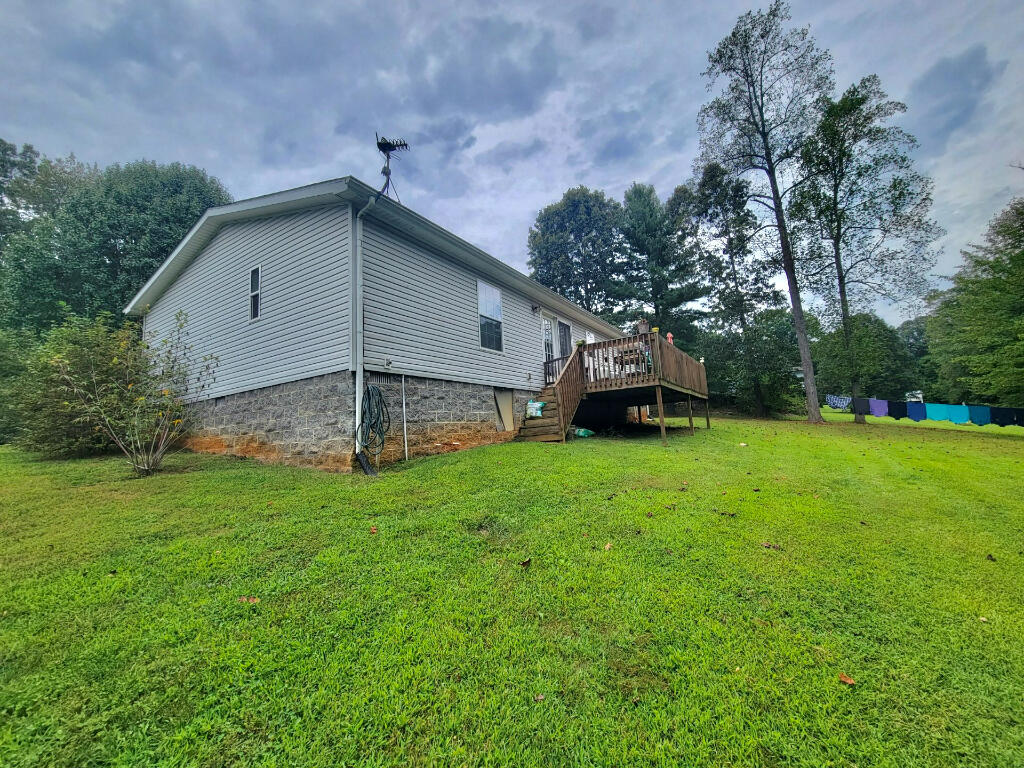 119 Fox Fire Road Wirtz, VA 24184 - Photo 13 of 33 12