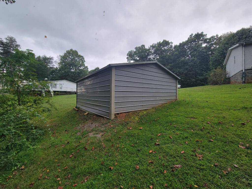 119 Fox Fire Road Wirtz, VA 24184 - Photo 18 of 33 17