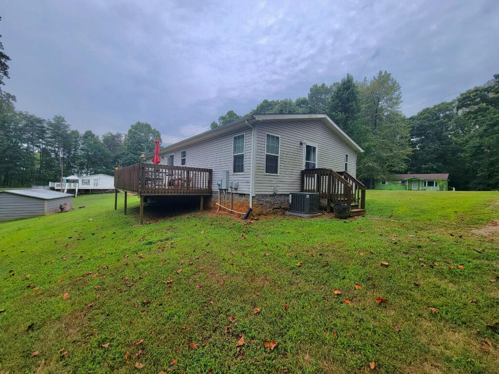 119 Fox Fire Road Wirtz, VA 24184 - Photo 26 of 33 25