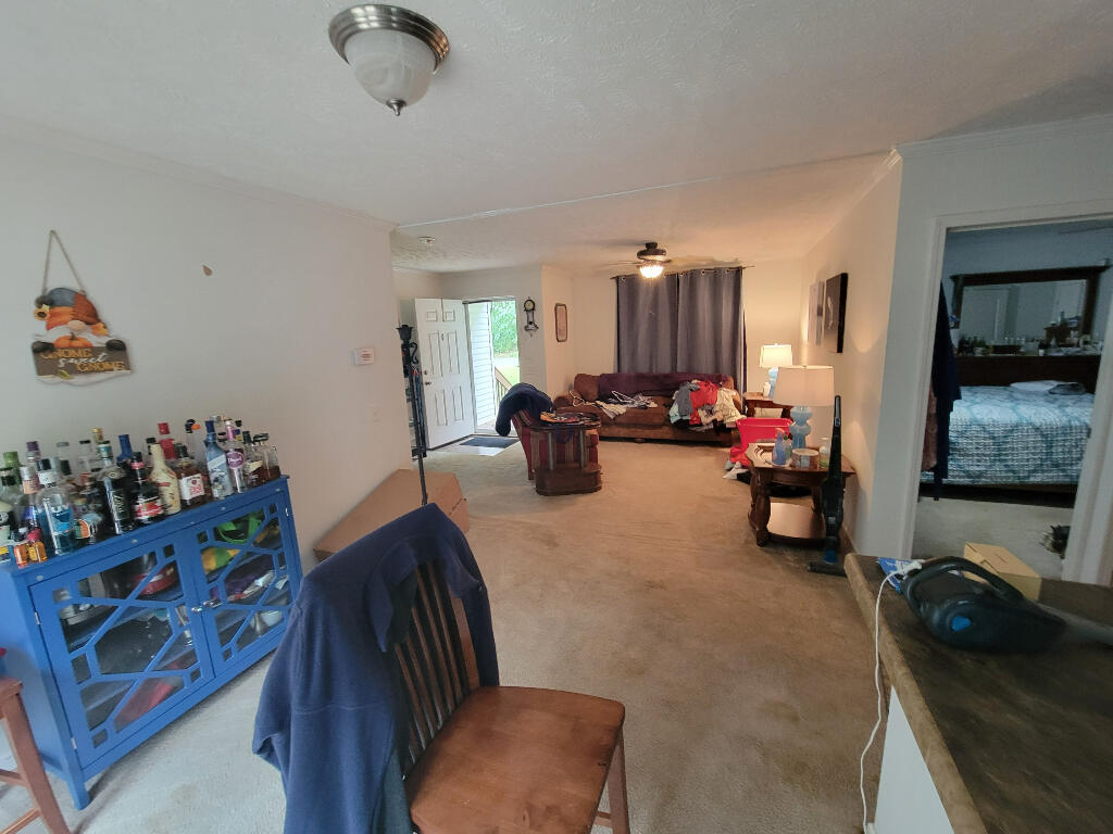 119 Fox Fire Road Wirtz, VA 24184 - Photo 4 of 33 03