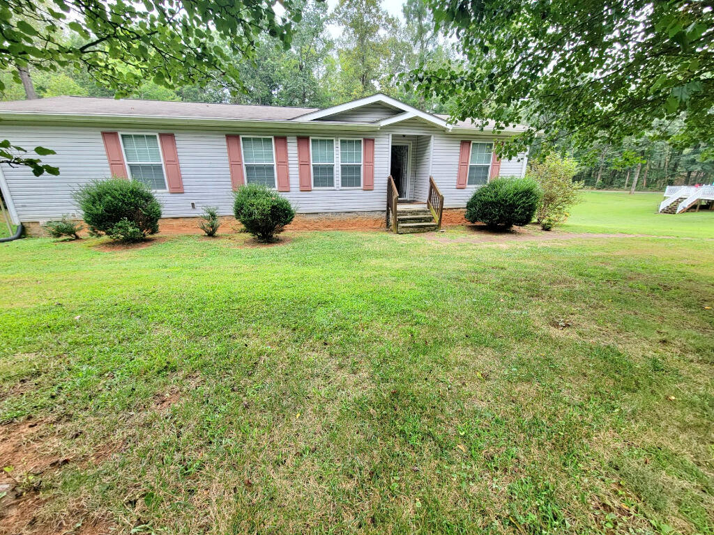 119 Fox Fire Road Wirtz, VA 24184 - Photo 7 of 33 06