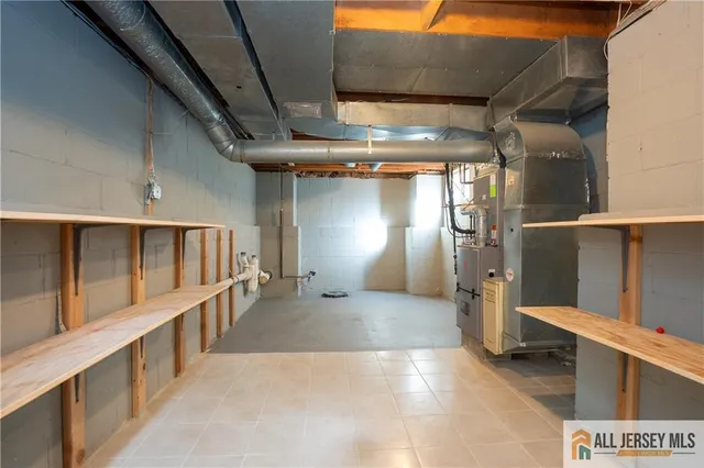 $595,000 | 179 Salem Road, North Brunswick, NJ 08902