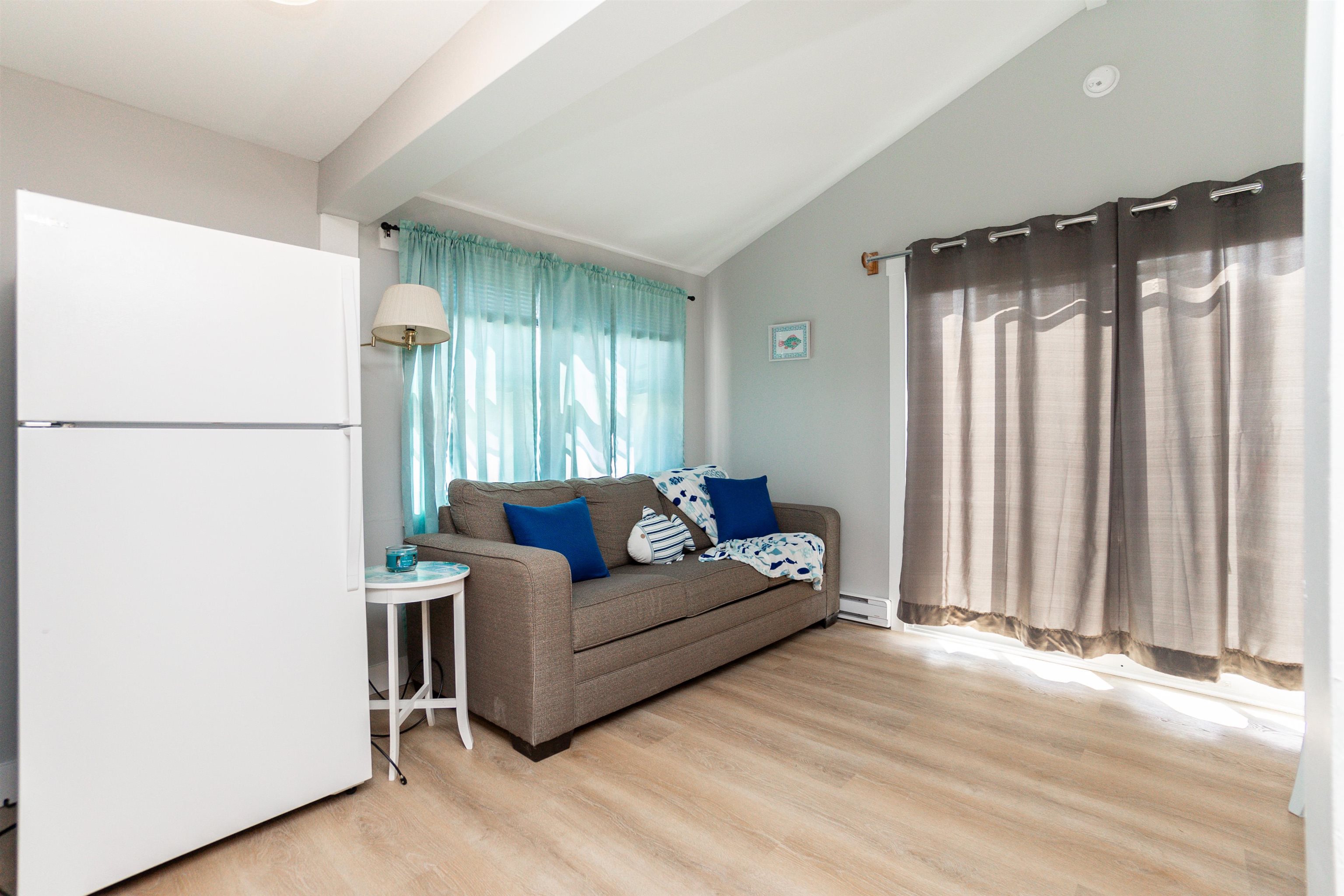 401 A Ocean Boulevard, Unit 2 Hampton, NH 03842 - Photo 5 of 13