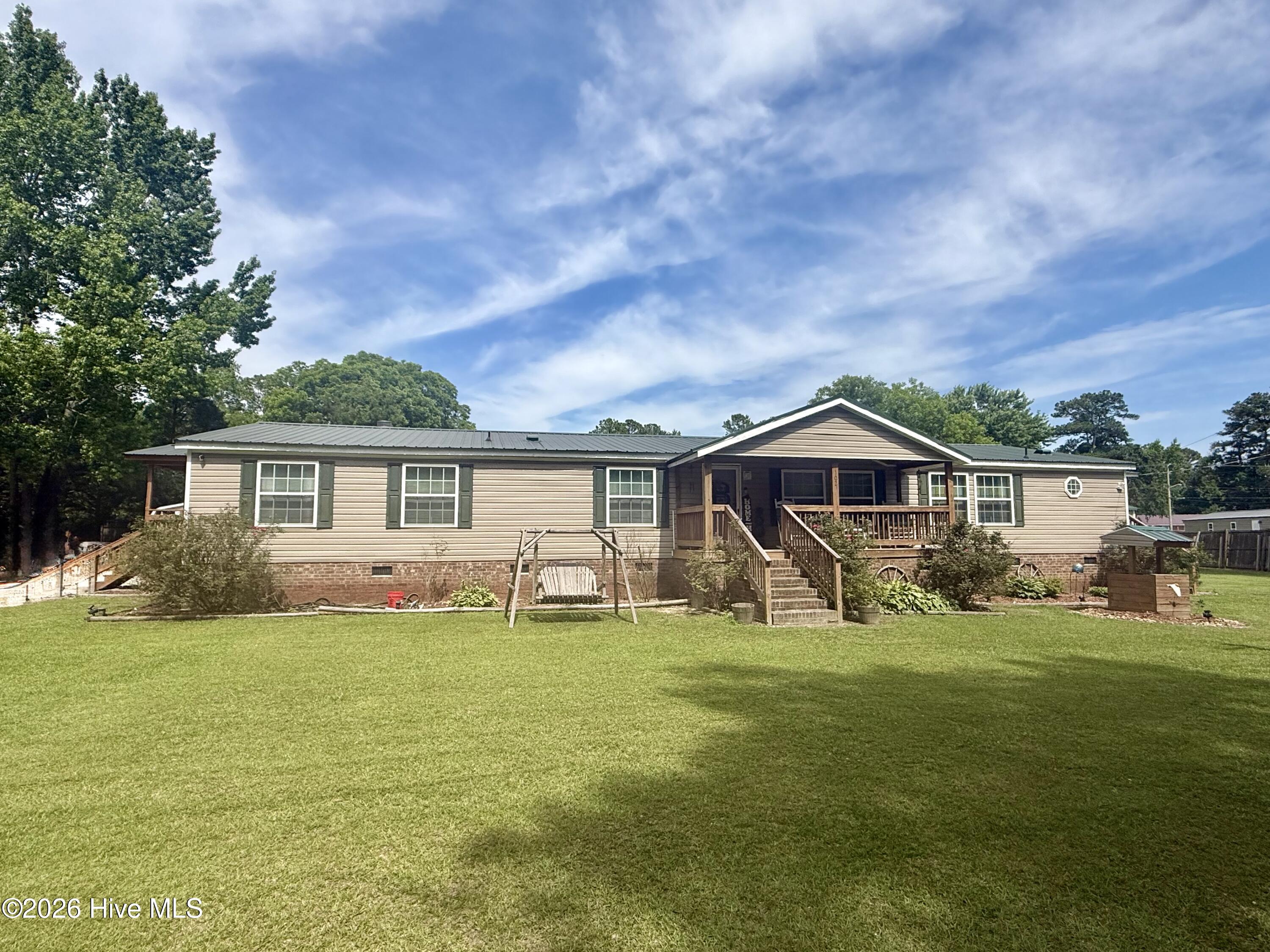 102 Belcher Road Williamston, NC 27892 - Photo 2 of 64 Front of home