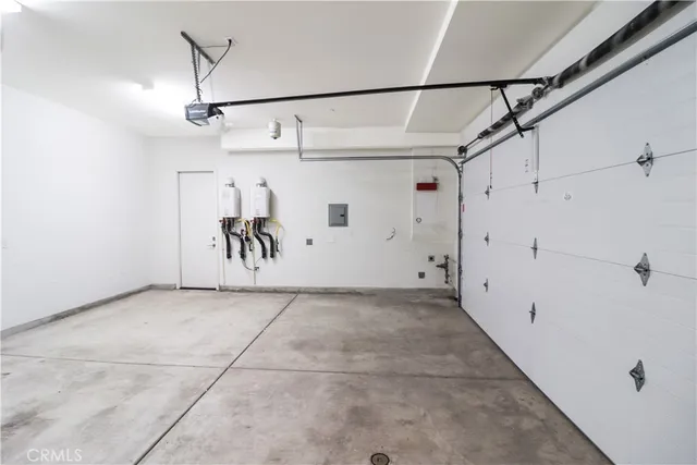 $8,000 | 73 Cartwheel, Irvine, CA 92618