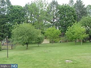 929 High Boulevard Reading, PA 19607 - Photo 4 of 6