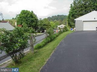 929 High Boulevard Reading, PA 19607 - Photo 6 of 6