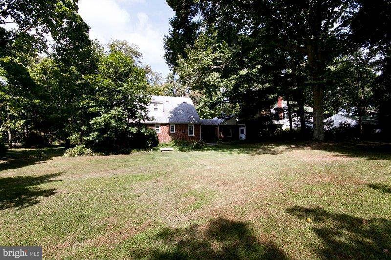 1305 Providence Road Baltimore, MD 21286 - Photo 26 of 30 Exterior (Rear) Yard to House