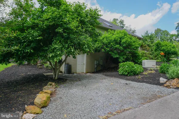 $1,299,000 | 4815 Zeiglers Church Road, Spring Grove, PA 17362