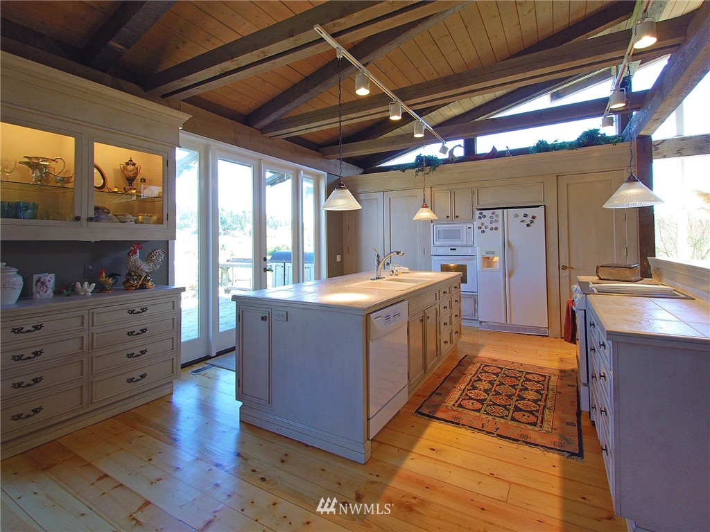 2104 Happy Valley Road Sequim, WA 98382 - Photo 10 of 22