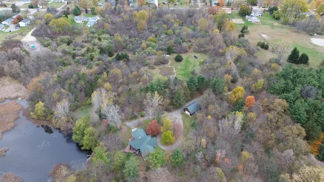 $250,000 | 121 Davis Lake Road, Lapeer, MI 48446