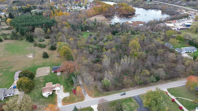 $250,000 | 121 Davis Lake Road, Lapeer, MI 48446