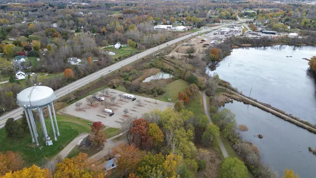 $250,000 | 121 Davis Lake Road, Lapeer, MI 48446