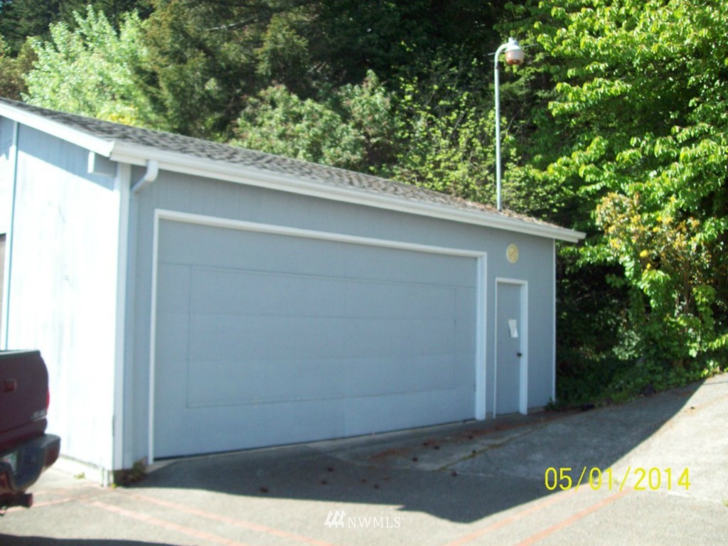 12631 Northeast North Shore Road Belfair, WA 98528 - Photo 4 of 9 Gallery Image 4