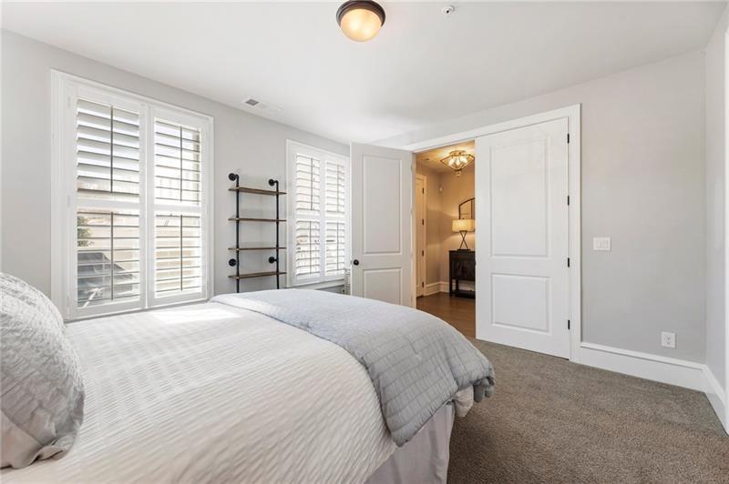 357 South Esplanade Alpharetta, GA 30009 - Photo 30 of 60