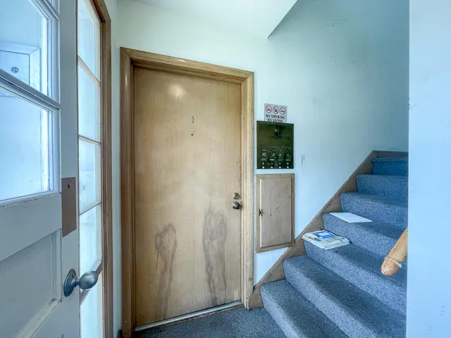 $1,115 | 6920 West Center Street, Unit 1, Milwaukee, WI 53210