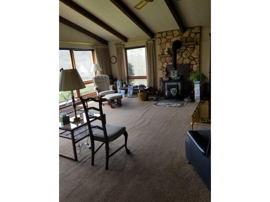 286 Oliver Road New Milford, PA 18834 - Photo 4 of 17 Gallery Image 4