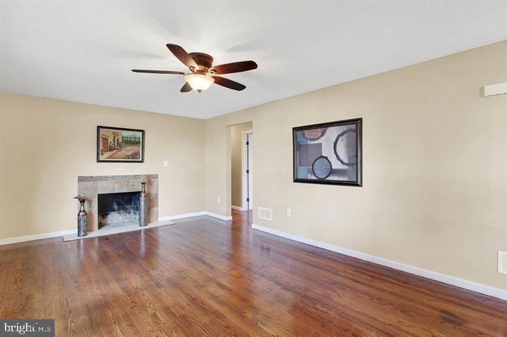 1630 Church Road York, PA 17408 - Photo 4 of 21