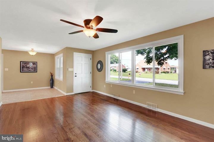 1630 Church Road York, PA 17408 - Photo 5 of 21