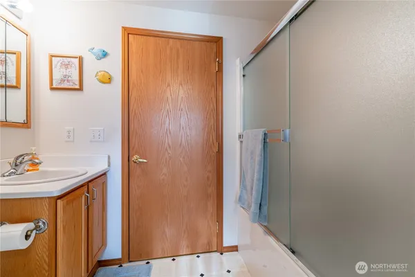 $575,000 | 550 East Budd Drive, Shelton, WA 98584