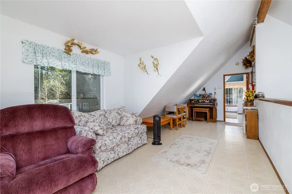$575,000 | 550 East Budd Drive, Shelton, WA 98584