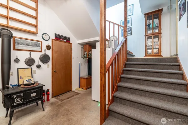$575,000 | 550 East Budd Drive, Shelton, WA 98584