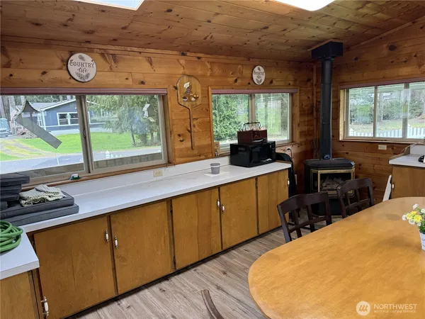 $575,000 | 550 East Budd Drive, Shelton, WA 98584